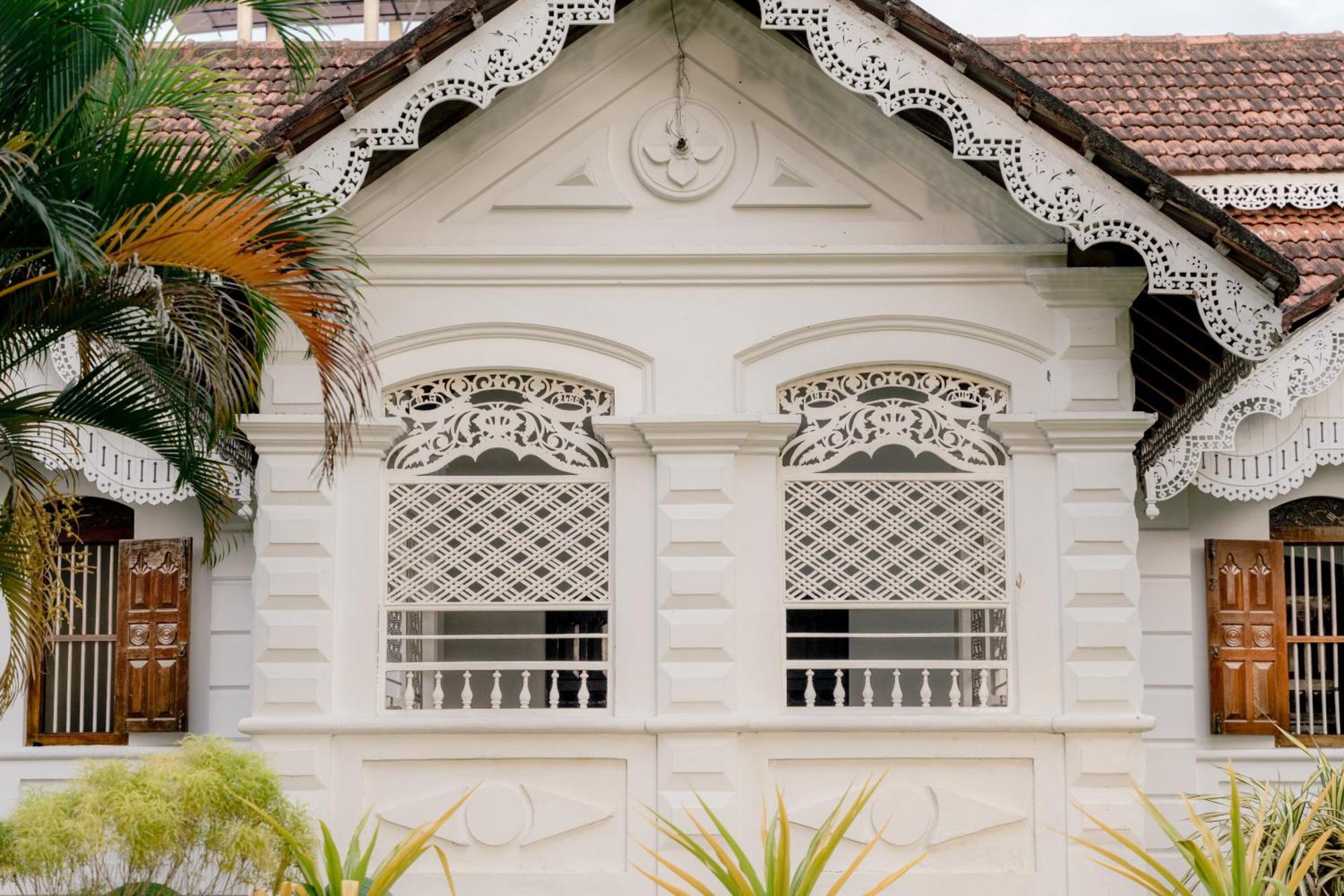 Colonial Bungalow Тангале Екстериор снимка
