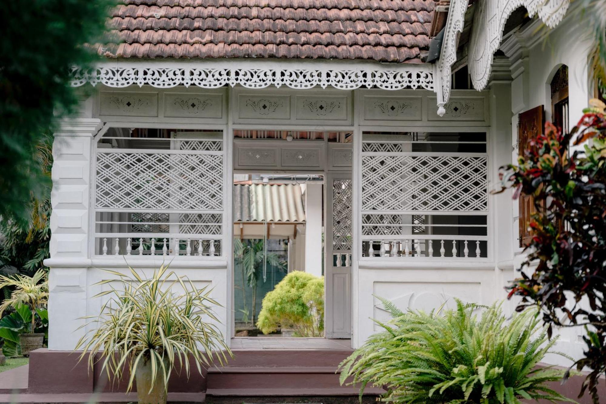 Colonial Bungalow Тангале Екстериор снимка